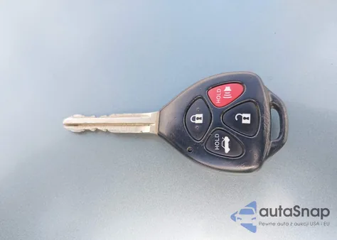 2007 Toyota Camry Le z USA, uszkodzony, nr VIN 4T1BE46K77U675255